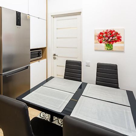 Romari Апартаменти Куліша 41 Lviv Exterior foto